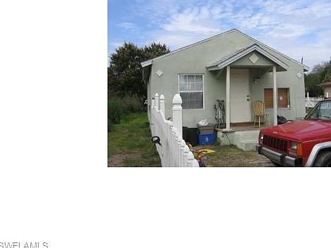 1st image of 556 Ione Ave