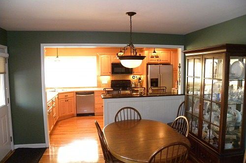 4th image of 1400 Shady Lane Dr