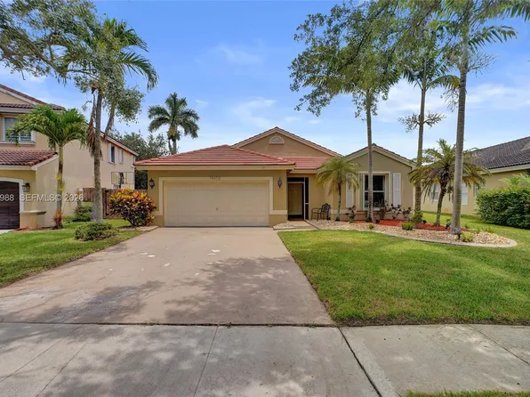 19473 NW 24th Pl, Pembroke Pines, FL 33029