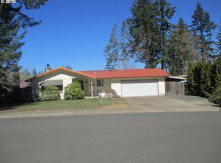 24791 Parkside Dr, Veneta, OR 97487