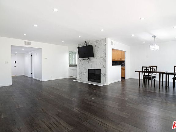 4th image of 853 S Le Doux Rd APT 201