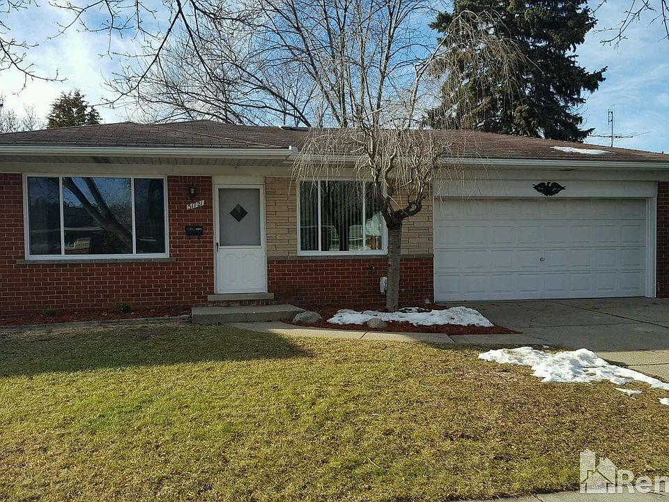 1st image of 31721 Fairfield Dr