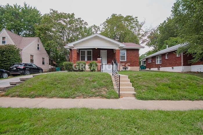 1st image of 8625 Olden Ave