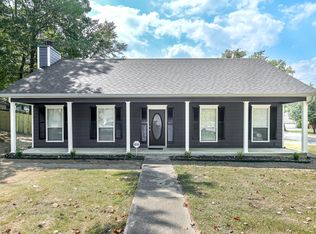 1913 Debswood Dr, Bryant, AR 72022