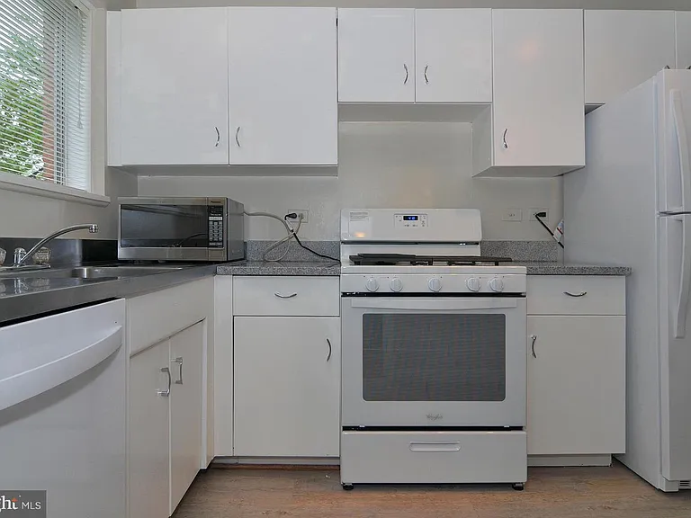 10618 Kenilworth Ave #K4 — Photo 6