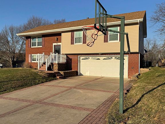 2nd image of 118 Hilltop Dr