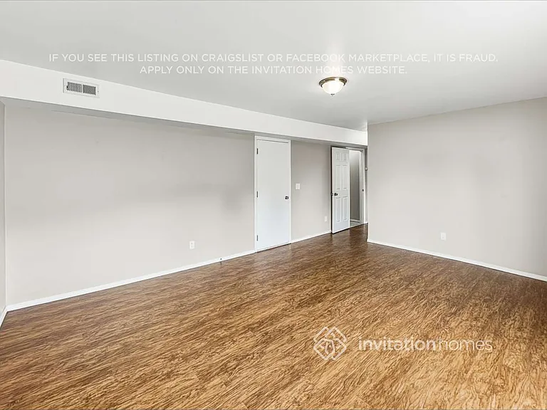 8018 Crown Ridge Blvd — Photo 5