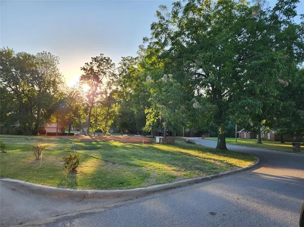 1013 Woodbrook Dr #6, Purcell, OK 73080
