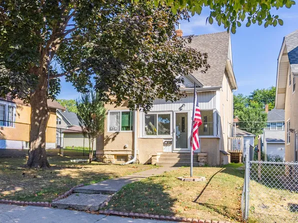 1119 Charles Ave, Saint Paul, MN 55104