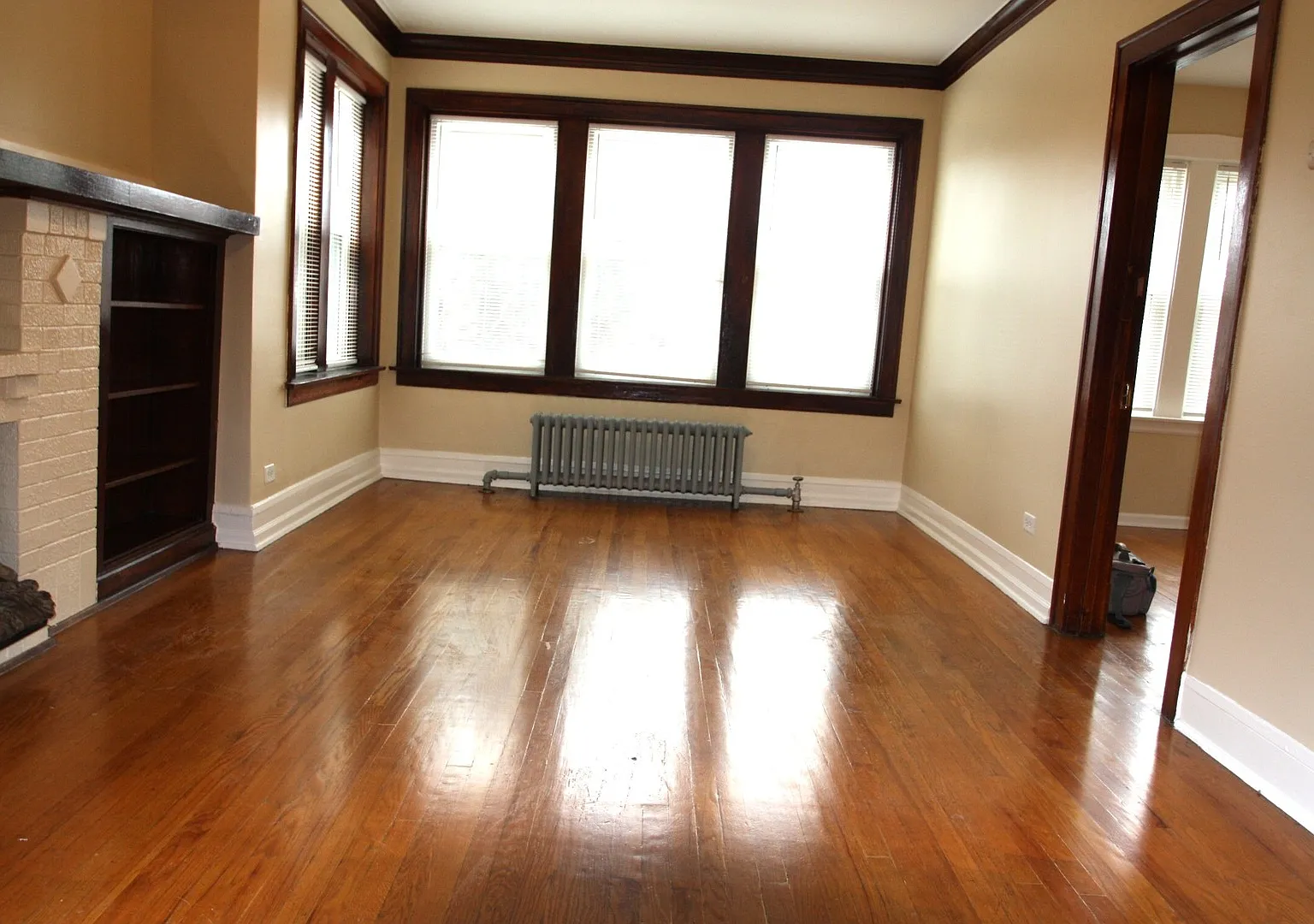 3 bed, 2544 sqft, $1,750 — Photo 3