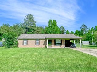 38 Autumn Trl, Columbus, MS 39705
