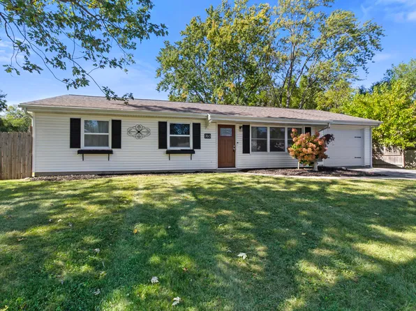 760 Acadia Rd, Valparaiso, IN 46385