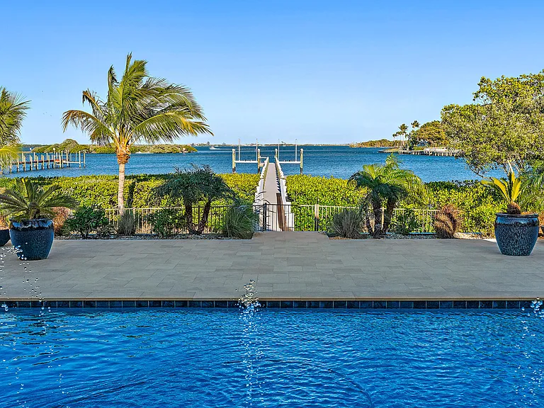 116 S Sewalls Point Rd — Photo 71