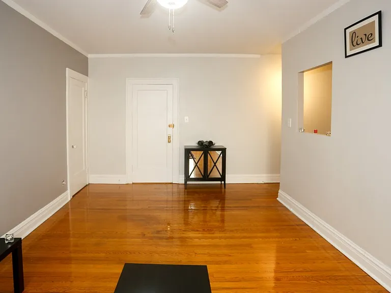 445 W Melrose St #B2 — Photo 9