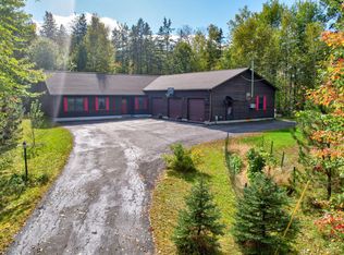 1194 Bean Rd, MOUNT VERNON, ME 04352
