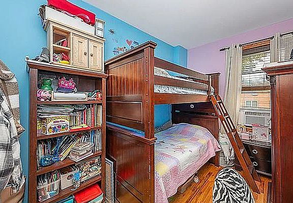 4th image of 31-46 44th St #2