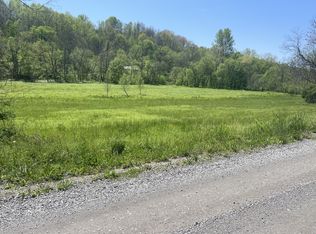 4279 Westfork Creek Rd, Westmoreland, TN 37186
