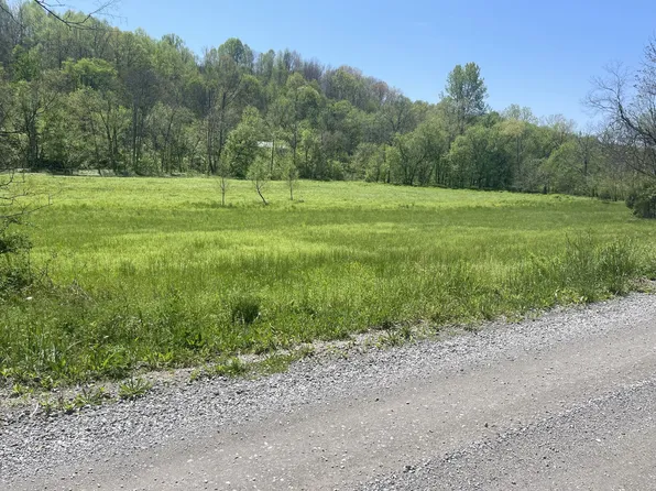 4279 Westfork Creek Rd, Westmoreland, TN 37186