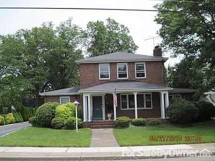 Front view of house
						:
						Great curb appeal! Beautiful neighborhood!