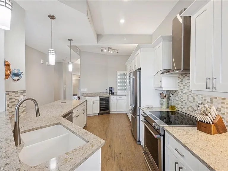 7687 Pebble Creek Cir #403 — Photo 10