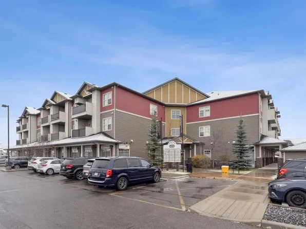 101 S Sunset Dr #9205, Cochrane, AB T4C 0W8