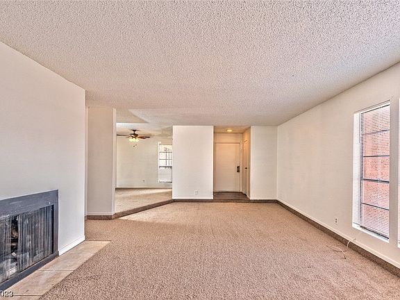 4th image of 781 Palo Verde Cir APT 1
