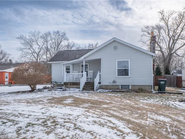 8242-8244 Navarre Rd SW, Massillon, OH 44646