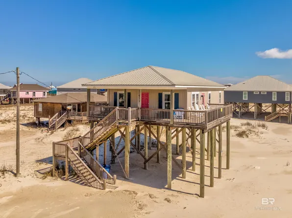 100 Saint Denis Ct, Dauphin Island, AL 36528