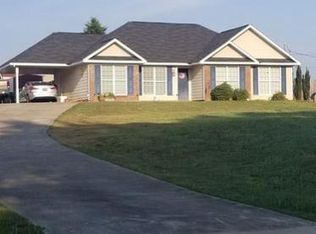 512 Lee Road 206, Salem, AL 36874