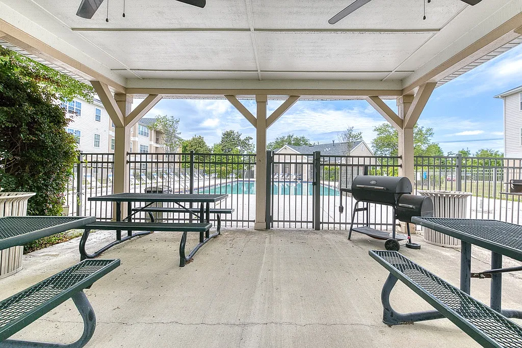 Siena Gardens Apartments — Photo 3