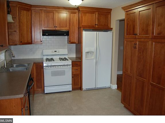 4th image of 5208 84th Ave N