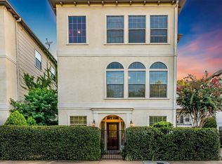 5912 Center St, Houston, TX 77007