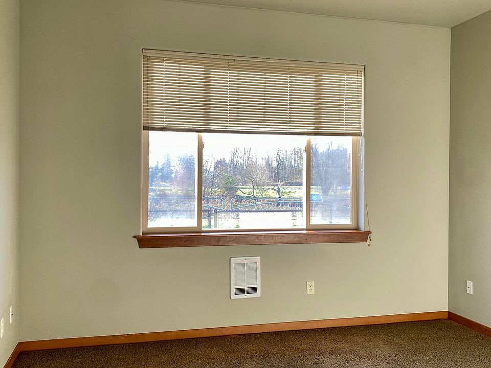 1st image of 5623 Front Ave #5559399E1
