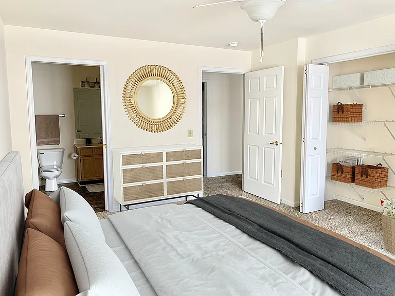 Barrington Place Primary Bedroom