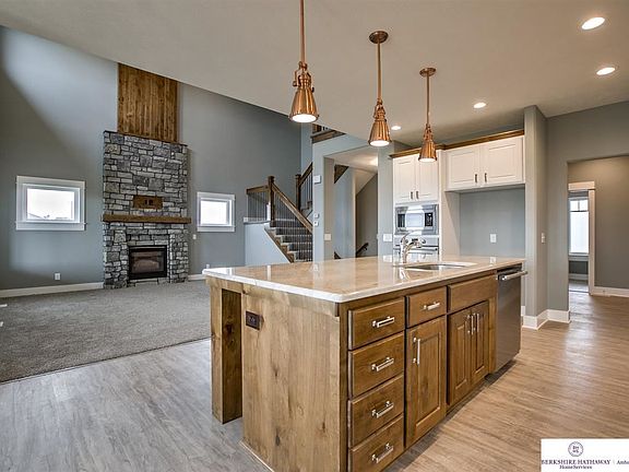 5th image of 11211 Sunburst Dr