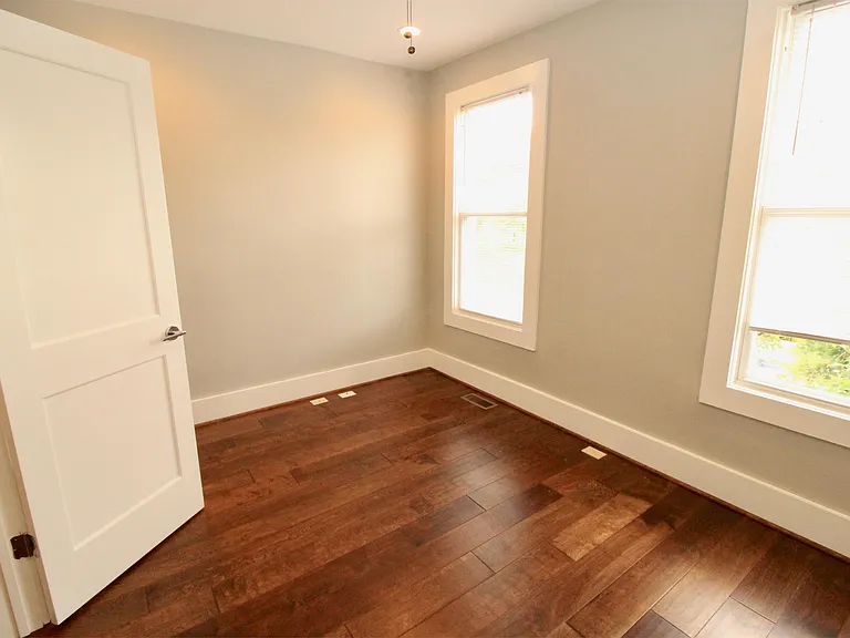 3021 Sherman Ave NW — Photo 8