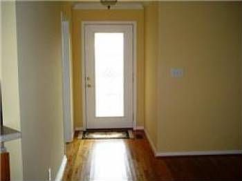 4th image of 289 Rebecca Ann Ct