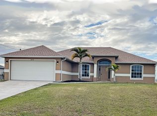 2804 Nelson Rd N, Cape Coral, FL 33993