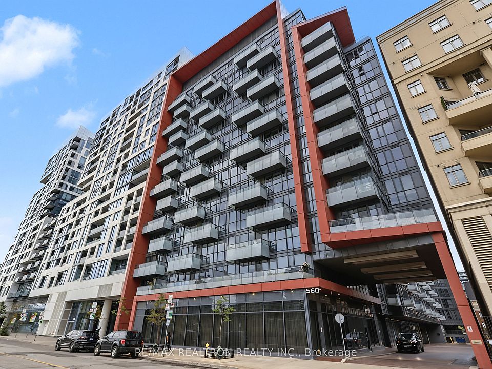 1st image of 560 Front St W #722