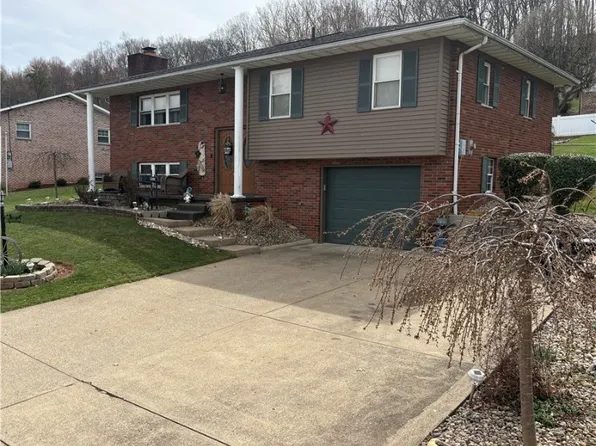 2404 26th Pl, Parkersburg, WV 26101