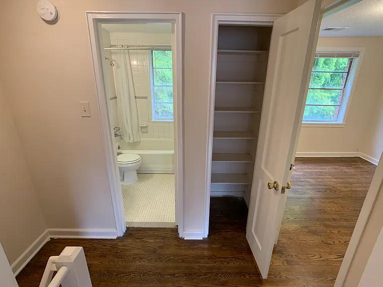 1691 Valley Ave — Photo 60