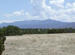 61 Willow Back Rd, Santa Fe, NM 87507