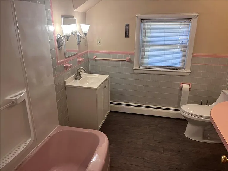 80 Ballston Ave — Photo 12