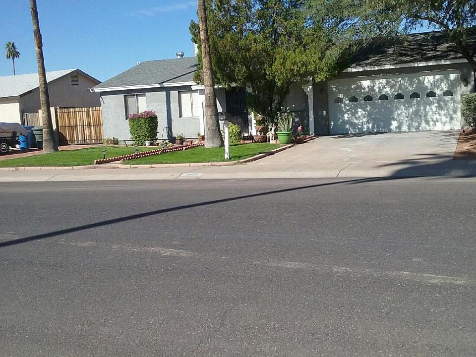 1st image of 8022 W Mariposa Dr