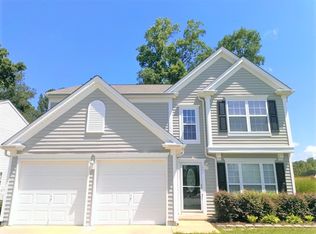 4001 Crowfield Dr, Raleigh, NC 27610