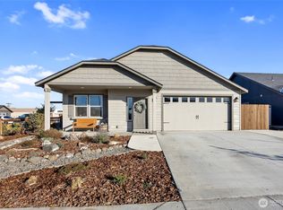 1326 E Nen Dr, Moses Lake, WA 98837