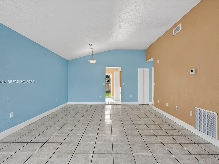 20831 SW 103rd Ct — Photo 3