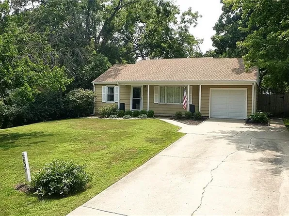 2509 NE 46th Ter, Kansas City, MO 64116