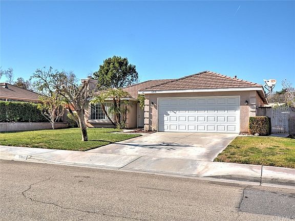 2nd image of 5218 Mammoth Dr