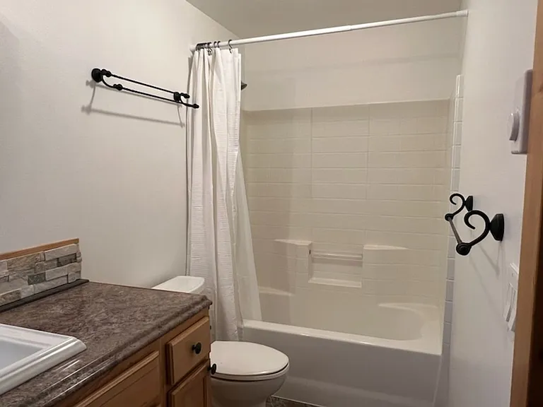 17447 Auklet Dr — Photo 16